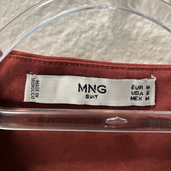 MNG shirt - Picture 3 of 3